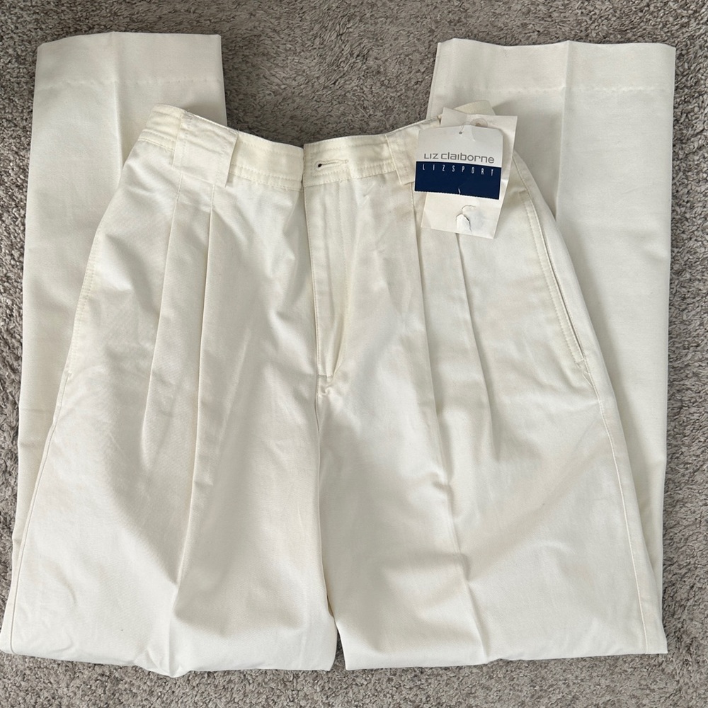 Liz Claiborne Women’s Light Cream Chinos